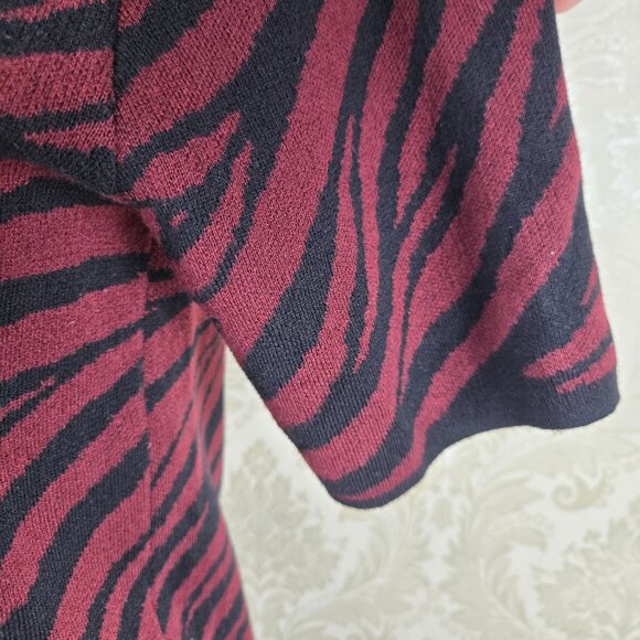 MICHAEL Michael Kors Size Large Maroon Black Zebra Stripe Mockneck Sweater - Picture 4 of 12